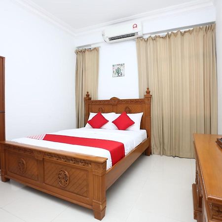 Super Oyo 89435 Nusantara Group Hotel Jertih Εξωτερικό φωτογραφία
