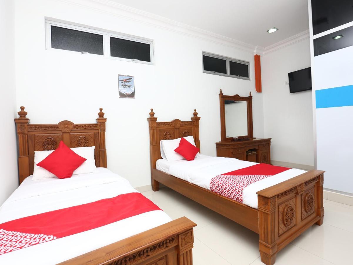 Super Oyo 89435 Nusantara Group Hotel Jertih Εξωτερικό φωτογραφία