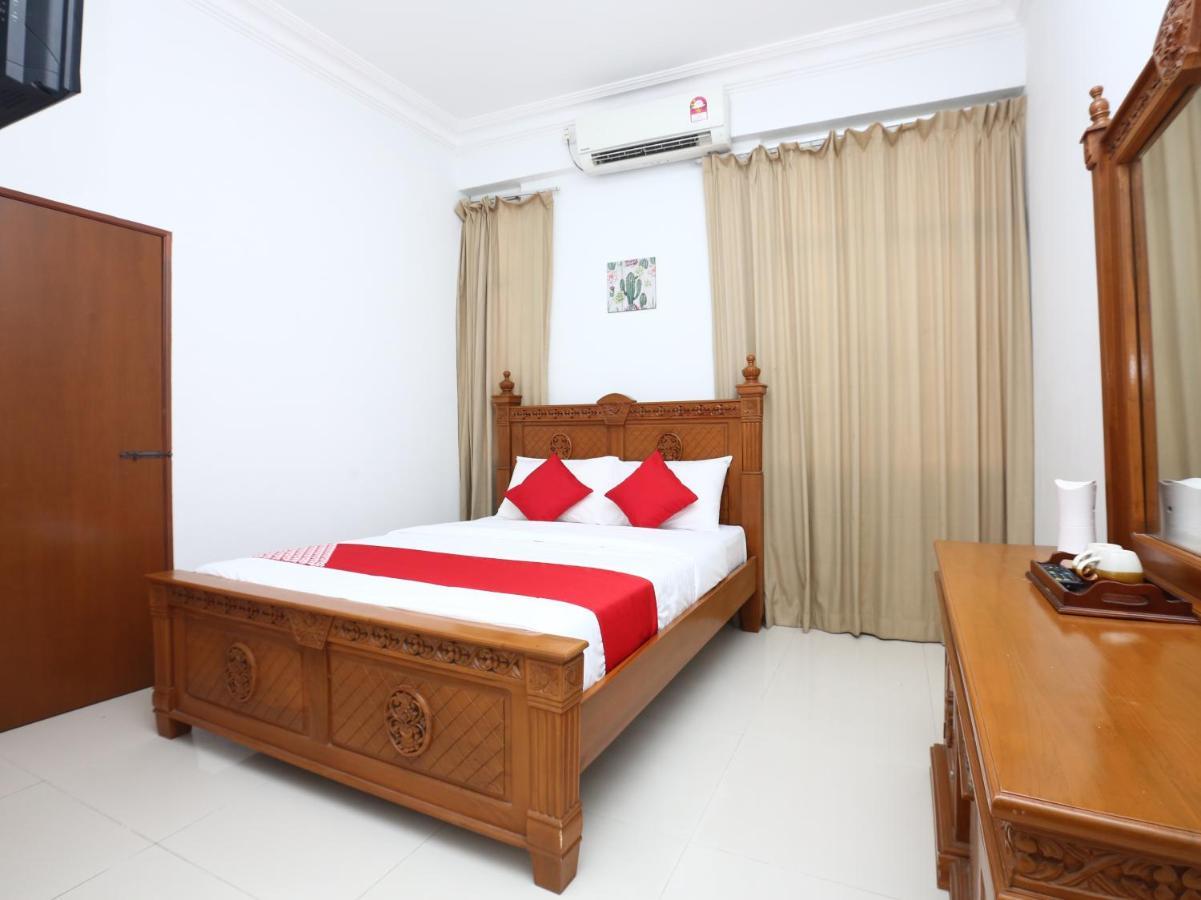 Super Oyo 89435 Nusantara Group Hotel Jertih Εξωτερικό φωτογραφία